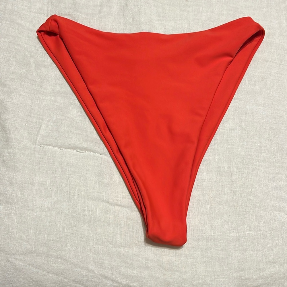 Skatie Kelly bottom in Cherry